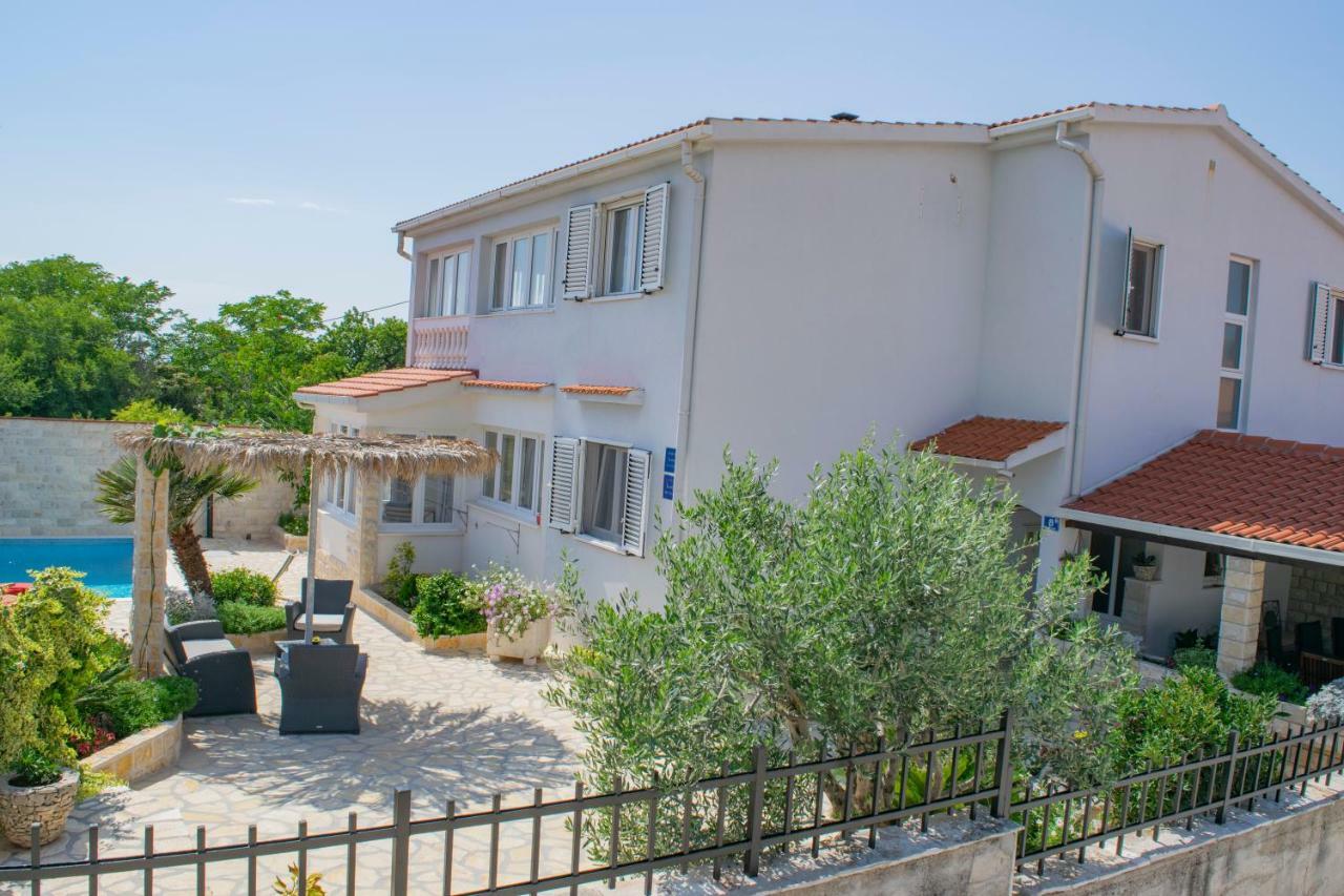 Apartments Solta Gornje Selo Luaran gambar