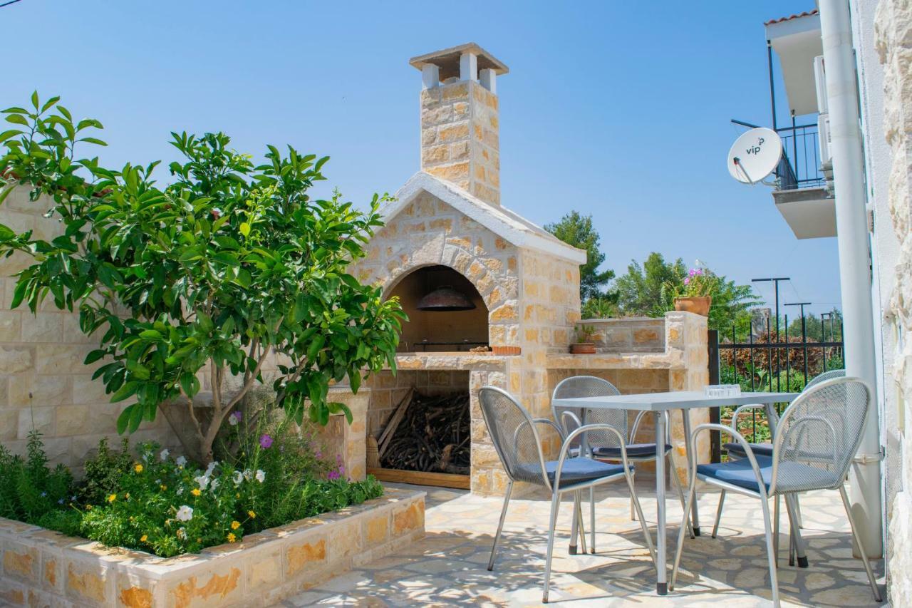 Apartments Solta Gornje Selo Luaran gambar